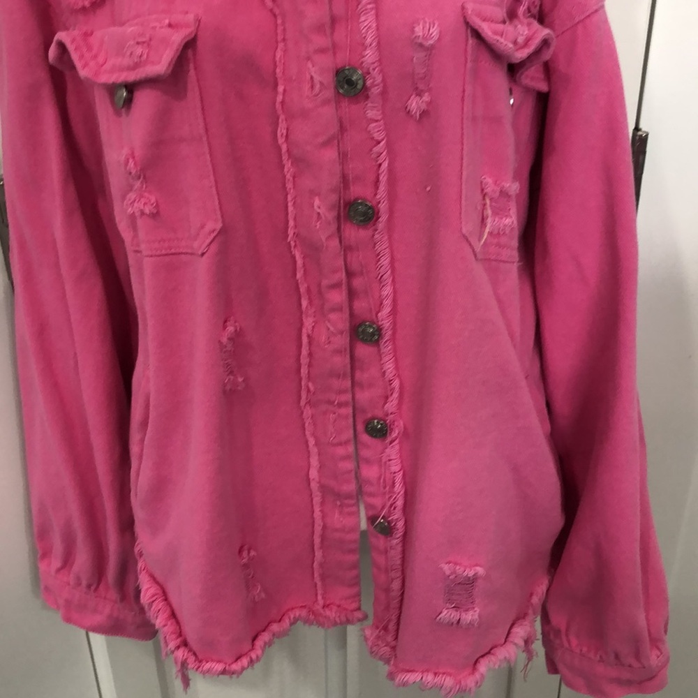 Women’s Oversize Frayed Lightweight Denim Jacket Size XL.  Bubble gum pink. - Picture 5 of 17